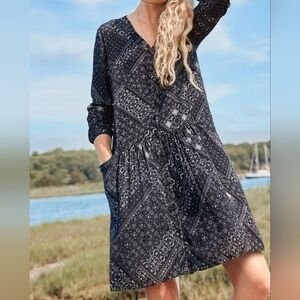 Garnet Hill Black Long Sleeve Dress